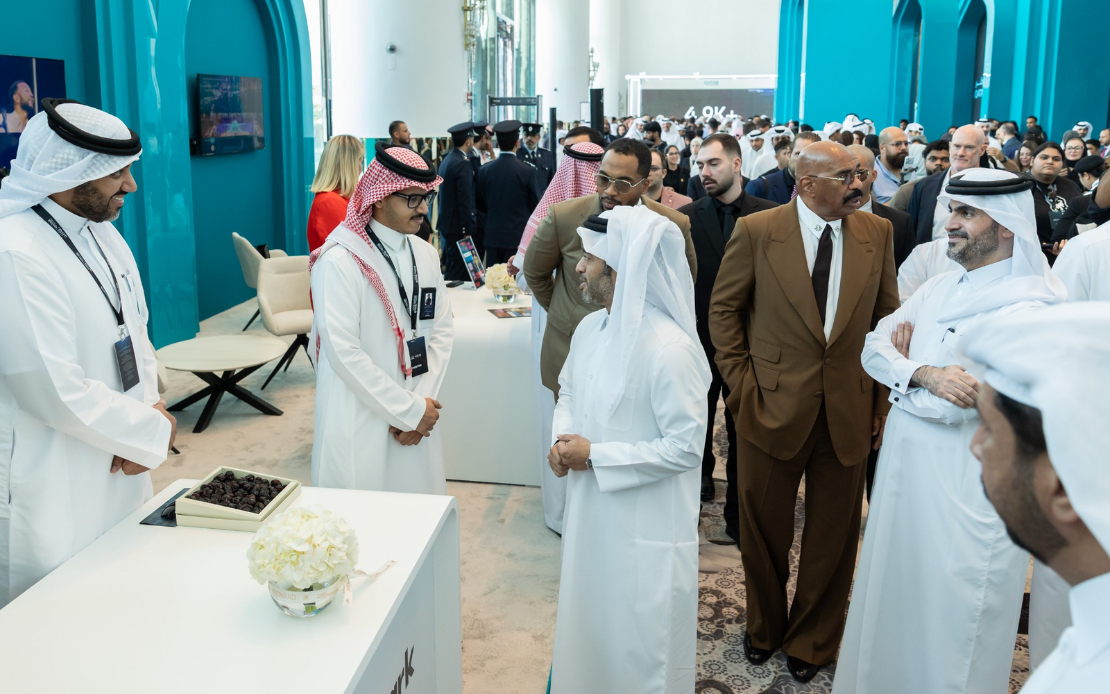 بنش مارك تشارك في إطلاق رزنامة قطر 2026–2027